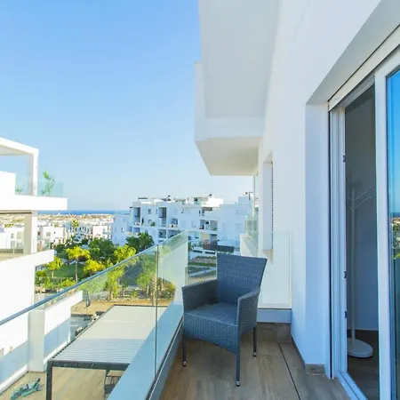 209 Luxury Residential Bali - Alicante דירה